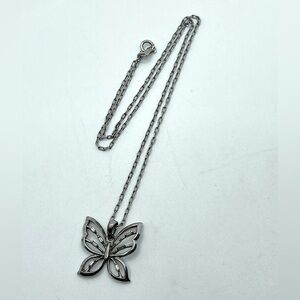 Vtg Sterling Silver Butterfly CZ Stone Pendant w Sterling Chain 18” & .8”